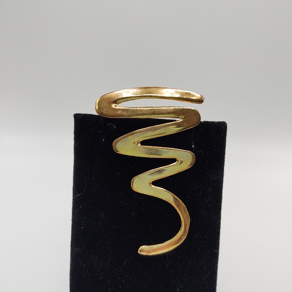 Vintage Brooch Gold Tone - Picture 2 of 4